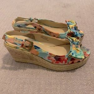 Floral Wedges